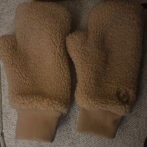 Victoria's Secret Tan Mittens